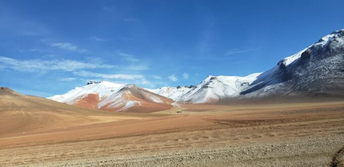From San Pedro De Atacama: Uyuni Salt | Shared Service 3d/2n - Meeting Point