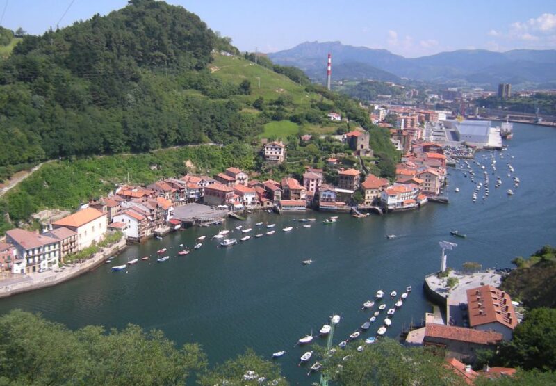 From San Sebastian: Hondarribia, San Pedro & San Juan Tour - Highlights of the Tour