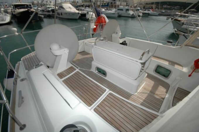 From Santa Teresa: Sailboat Tour to Corsica With Lunch - Frequently Asked Questions