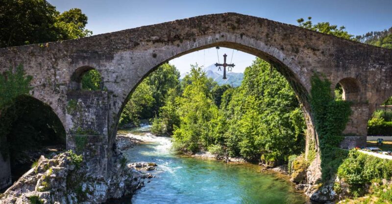 From Santander or Llanes: Covadonga Lakes & Cangas De Onis - Key Points