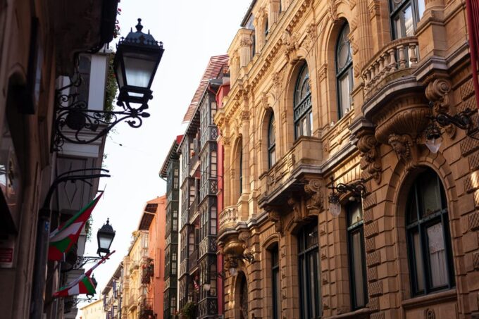 From Santander: San Juan De Gaztelugatxe, Bilbao, and Guggenheim Museum - FAQ