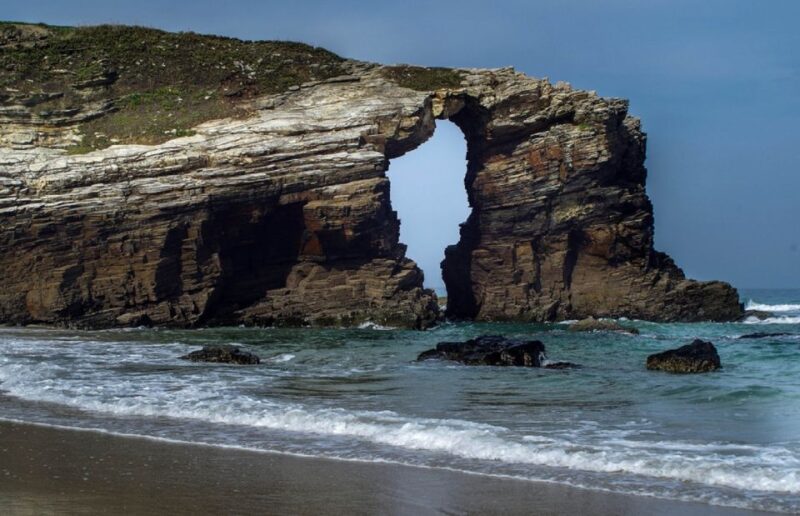 From Santiago De Compostela: Lugo and Cathedrals Beach - Key Points