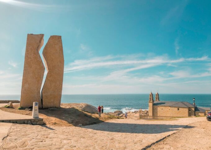 From Santiago: Finisterre, Muxia, & Costa Da Morte Day Trip - What to Bring