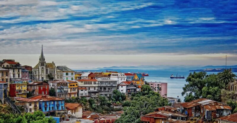 From Santiago: Highlights of Valparaiso and Viña Del Mar - Valparaiso Experience