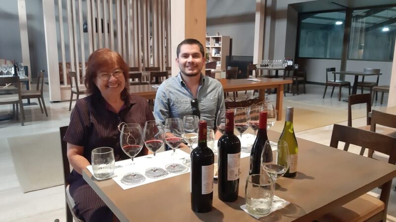 From Santiago: Isla Negra, Pablo Neruda Museum & Winery Tour - Itinerary Highlights