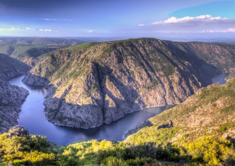From Santiago: Ribeira Sacra History & Art Trip With Cruise - Highlights of the Trip