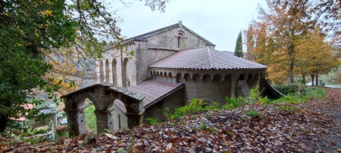From Santiago: Ribeira Sacra History & Art Trip With Cruise - Cruise on the Sil River
