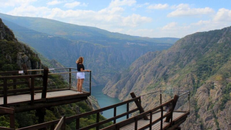 From Santiago: Ribeira Sacra Tour & Boat Trip - Highlights of the Region