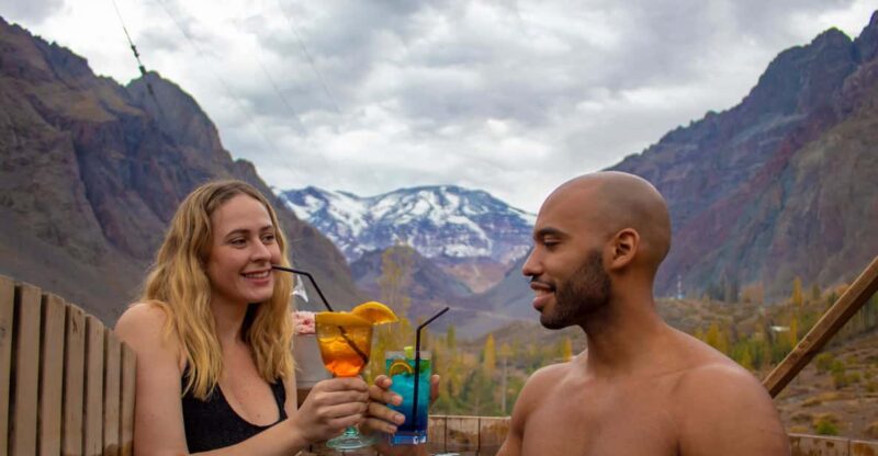 From Santiago: Tour Cajon Del Maipo, Pool and Spa - Lodge and Spa Experience