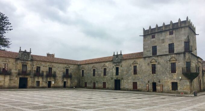 From Santiago: Tour to Rias Baixas With Boat, Seafood & Wine - O Grove: Boat Cruise