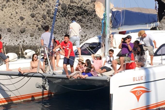 From Santorini: Cruise With Thirasia Walking Tour and Lunch - Visiting Thirasia Island