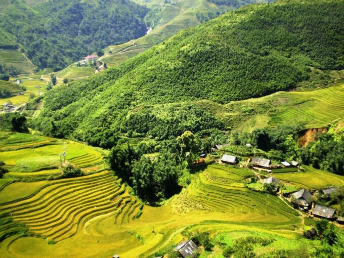 From Sapa: Terrace Fields and Local Villages Trek With Lunch - Exploring Local Villages
