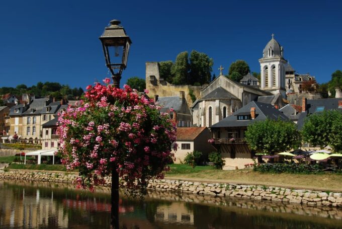 From Sarlat: Half-Day Skip-the-Line Lascaux IV Tour - Getting to the Meeting Point