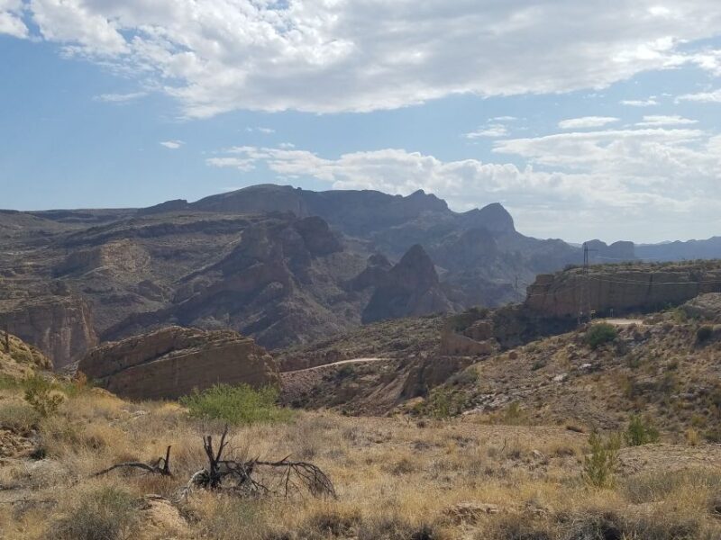 From Scottsdale/Phoenix: Apache Trail Day Tour - Historic Apache Trail