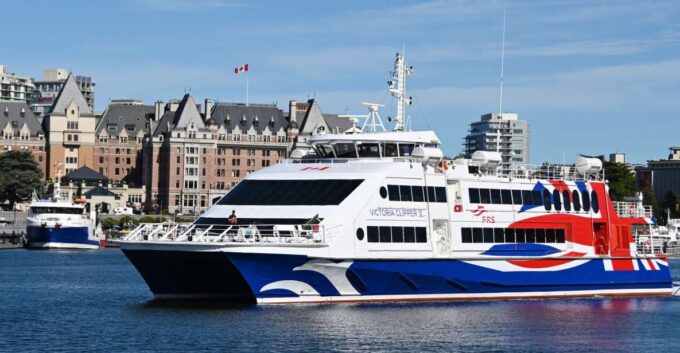 From Seattle: Ferry Day Trip From Seattle to Victoria RT - Age and Accessibility
