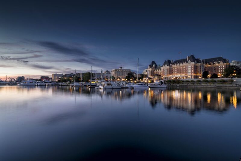 From Seattle: Ferry Day Trip From Seattle to Victoria RT - Duration and Itinerary