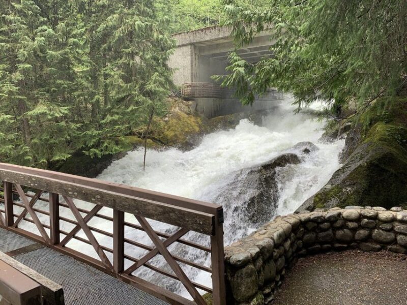 From Seattle: Leavenworth Bavarian Alpine Village Day Trip - Transportation and Pickup Details