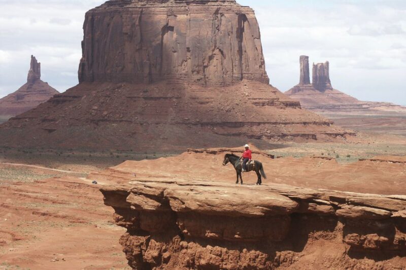 From Sedona or Flagstaff: Full-Day Monument Valley Tour - Key Points