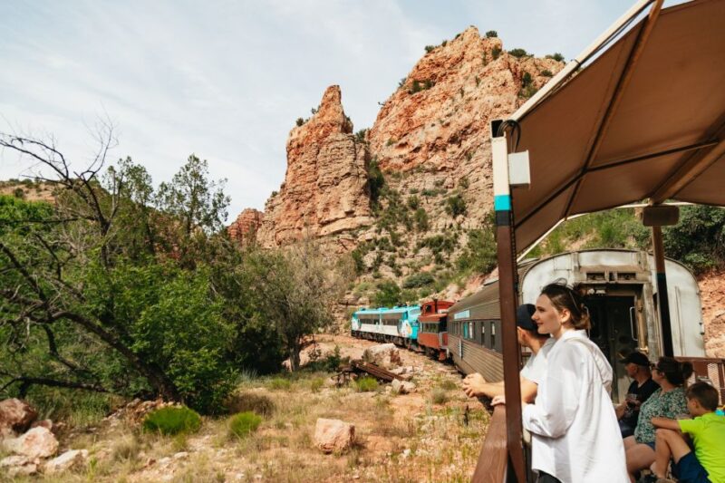 From Sedona: Sightseeing Railroad Tour of Verde Canyon - Wildlife and Scenery
