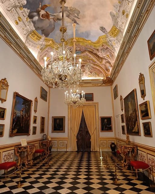 From Segovia. Royal Sites Riofrío and La Granja. - Important Information