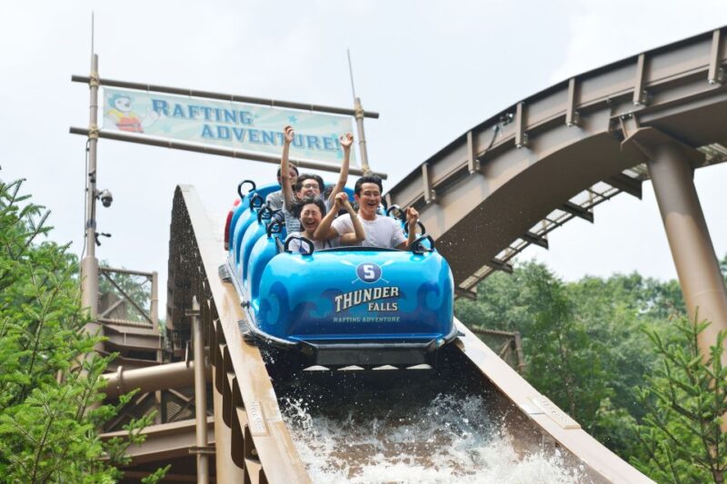 From Seoul: Everland Admission Ticket With Transfer - Festivals and Parades