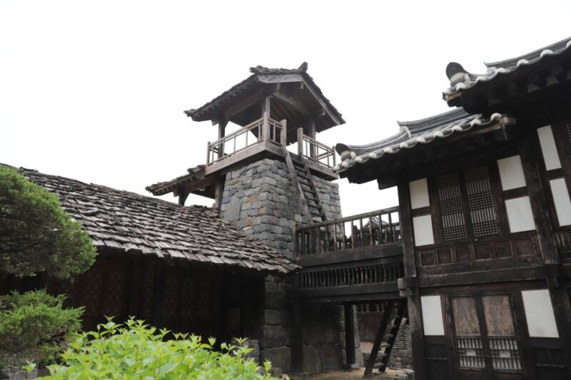 From Seoul: Half-Day MBC Dae Jang Geum Park Transfer - Drama Set Highlights