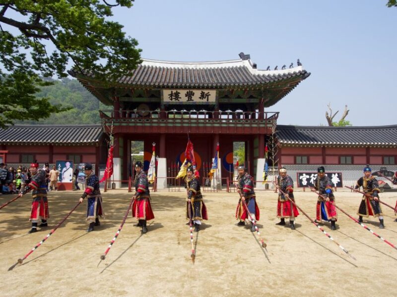 From Seoul: Suwon Hwaseong Fortress and Folk Village Tour - Transportation and Pickup Details