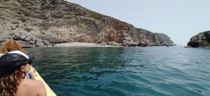 From Sesimbra: Ribeira Do Cavalo Beach and Caves Boat Tour - Exploring Ribeira Do Cavalo Beach