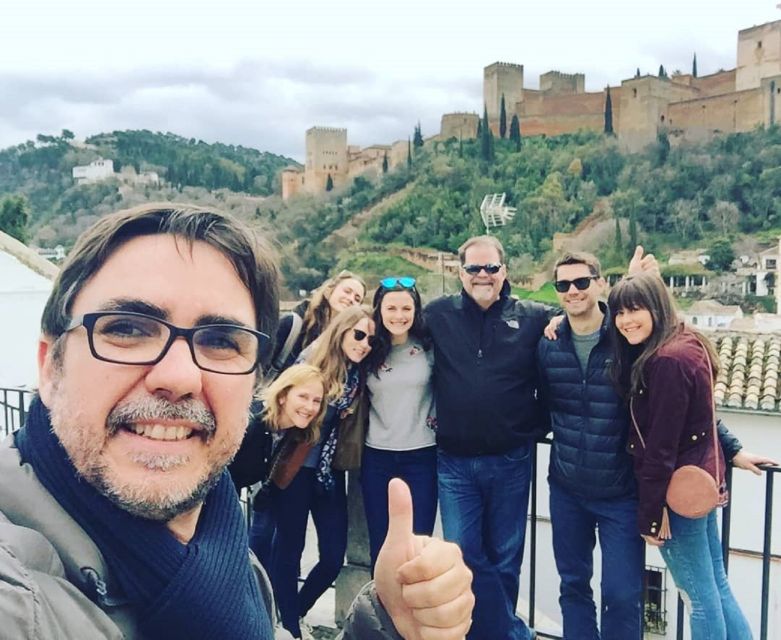 From Seville: Alhambra & Albaicín Private Tour - Visiting the Alhambra