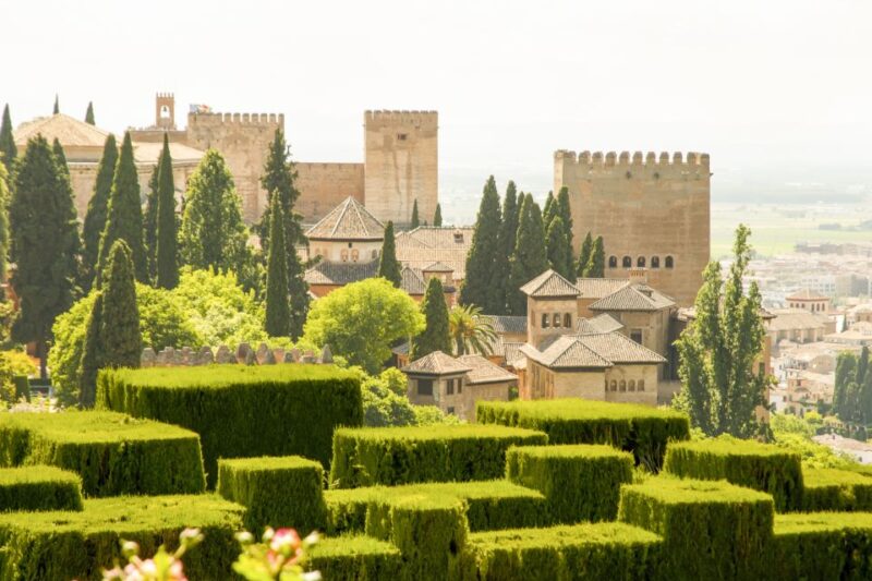 From Seville: Granada Day Trip With Alhambra and Albaicín - Guided Tours