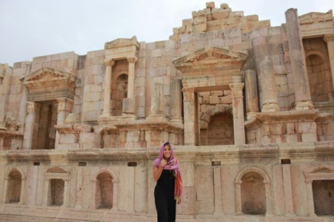 From Sharm El Sheikh: Day Trip to Petra and Aqaba by Ferry - Tour Guide and Commentary