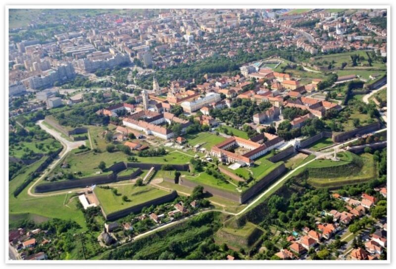 From Sibiu: Corvin Castle Hunedoara and Alba Iulia Tour - Explore Corvins Castle