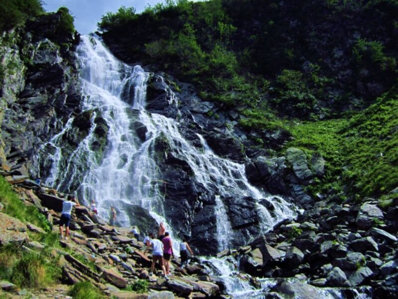 From Sibiu: Transfagarasan Highway Private Full-Day Trip - Experience Highlights