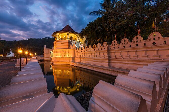 From Sigiriya to Kandy Transfer by Private Comfortable Car - Key Points