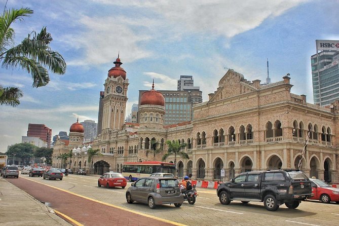 From Singapore : Day Trip to Kuala Lumpur & Malacca With Personal Chauffeur - Petronas Twin Towers