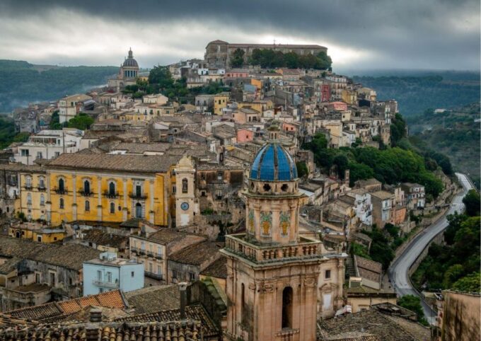 From Siracusa to Taormina: Ragusa, Noto & Chocolate Tasting - Frequently Asked Questions