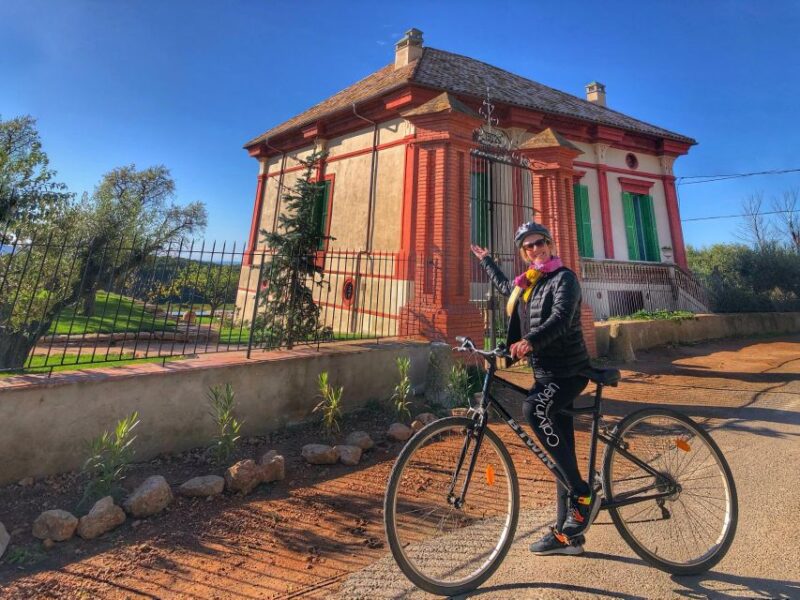 From Sitges: Paella Masterclass With Drink and Bike Ride - Winery Tour and Cava