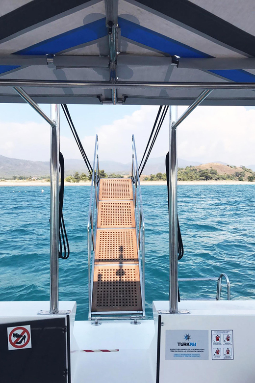 From Sithonia or Kassandra: Day Private Cruise - Key Points