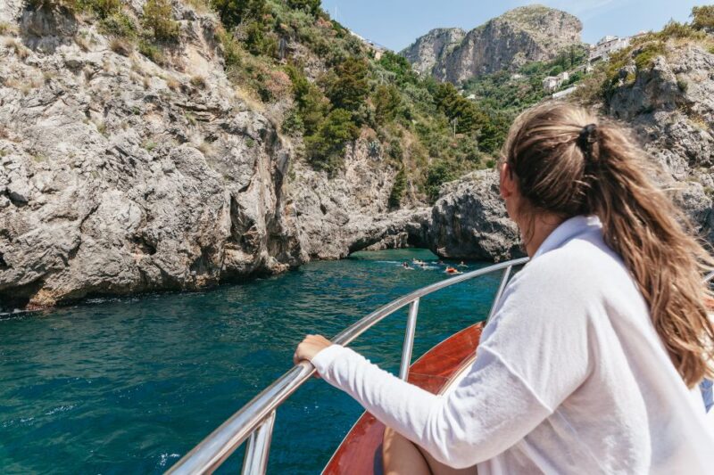From Sorrento: Amalfi and Positano Full-Day Trip by Boat - Group Size and Requirements