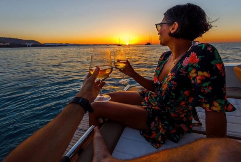 From Sorrento: Capri Boat Tour Day & Night Experience - Key Points