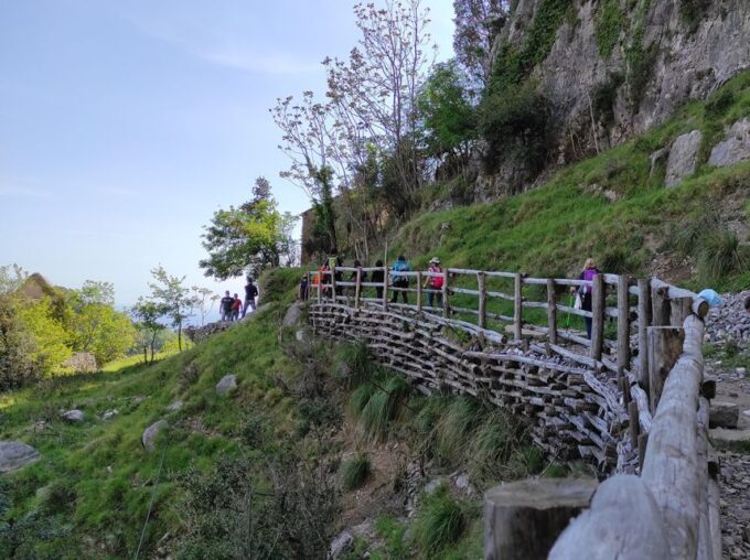 From Sorrento: Path of the Gods Hike With Tasting Stop - Tasting at Shepherds Hut