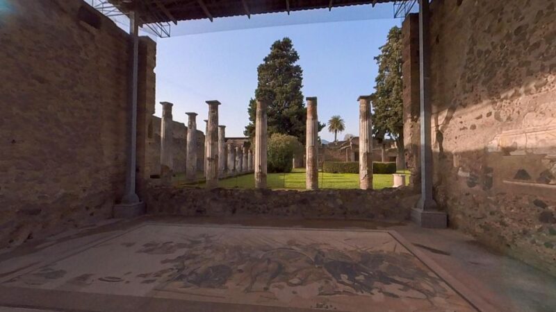From Sorrento: Pompeii and Vesuvius Guided Tour With Lunch - Itinerary Highlights