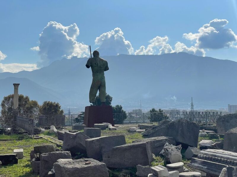 From Sorrento: Pompeii & Vesuvius Tour Small Group - Pompeii Exploration
