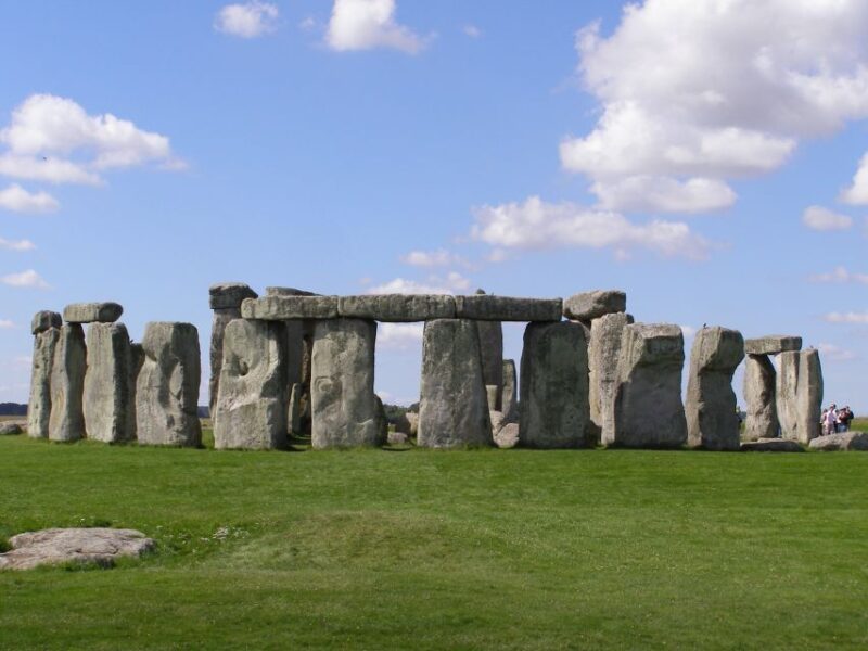 From Southampton: Stonehenge and Bath Guided Day Trip - Transportation and Hotel Pickup
