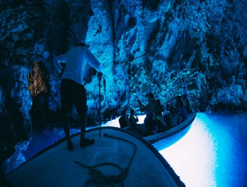 From Split: Blue Cave & 5 Islands Amazing Speedboat Tour - Important Information