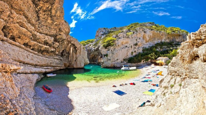 From Split: Blue Cave and Hvar by Luxury Boat - Pricing and Reservation Details
