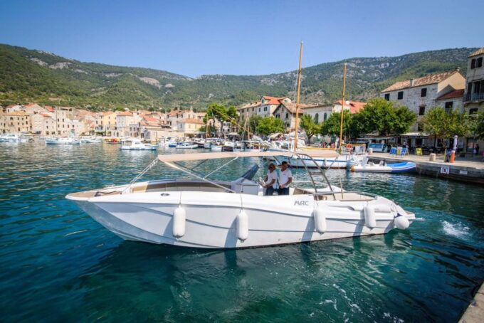 From Split: Blue Cave, Hvar and 5 Islands Private Tour - Customer Reviews