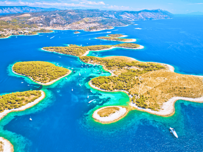 From Split: Blue Lagoon, Hvar & 5 Islands - Lunch Included - Milna, Brac Island
