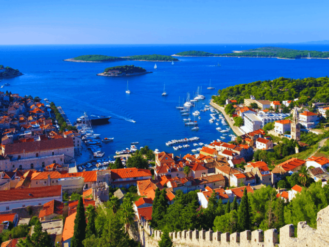 From Split: Blue Lagoon, Hvar & 5 Islands - Lunch Included - Inclusions and Equipment