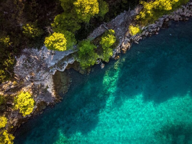From Split: Half-Day Blue Lagoon and 3 Islands Boat Tour - Scenic Boat Ride
